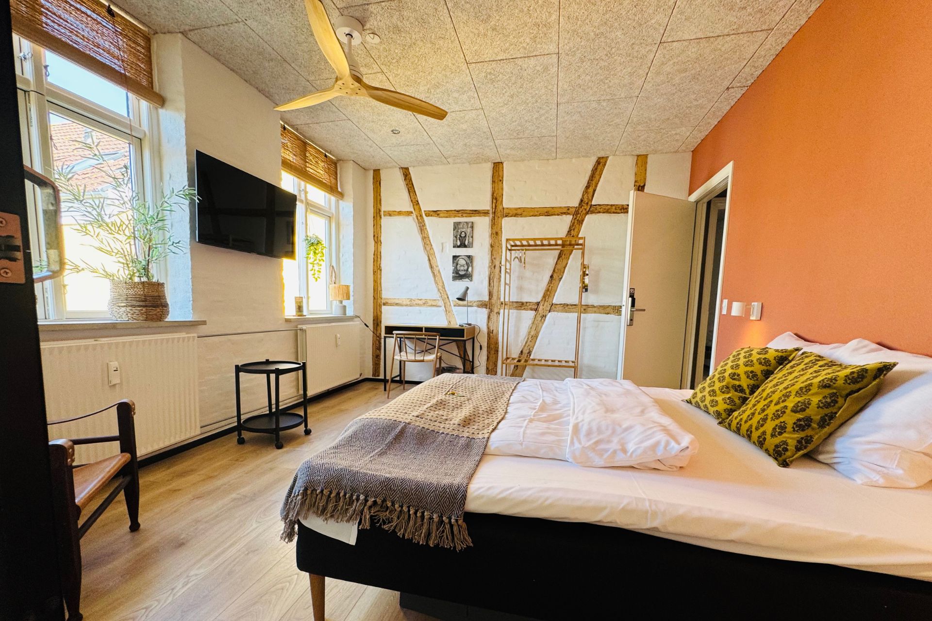 Et af hotellets hyggelige værelser. Foto: HR